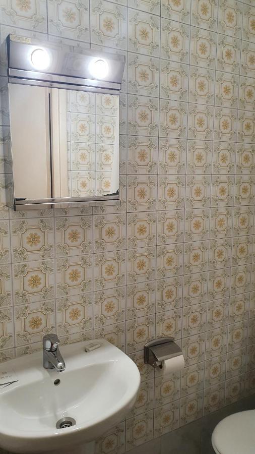 Hostal Ginebra -Madrid Centro Gran Via Sol- ภายนอก รูปภาพ